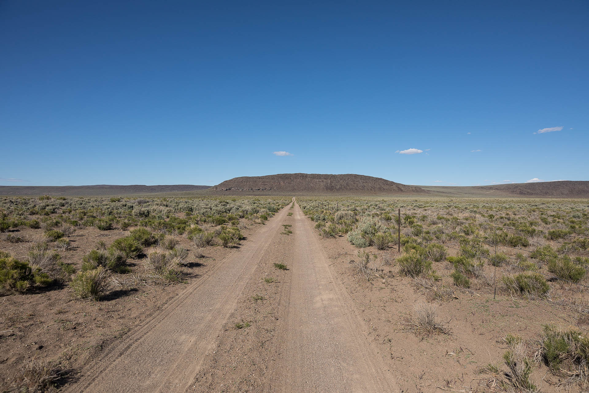 Road to Paisley Cave