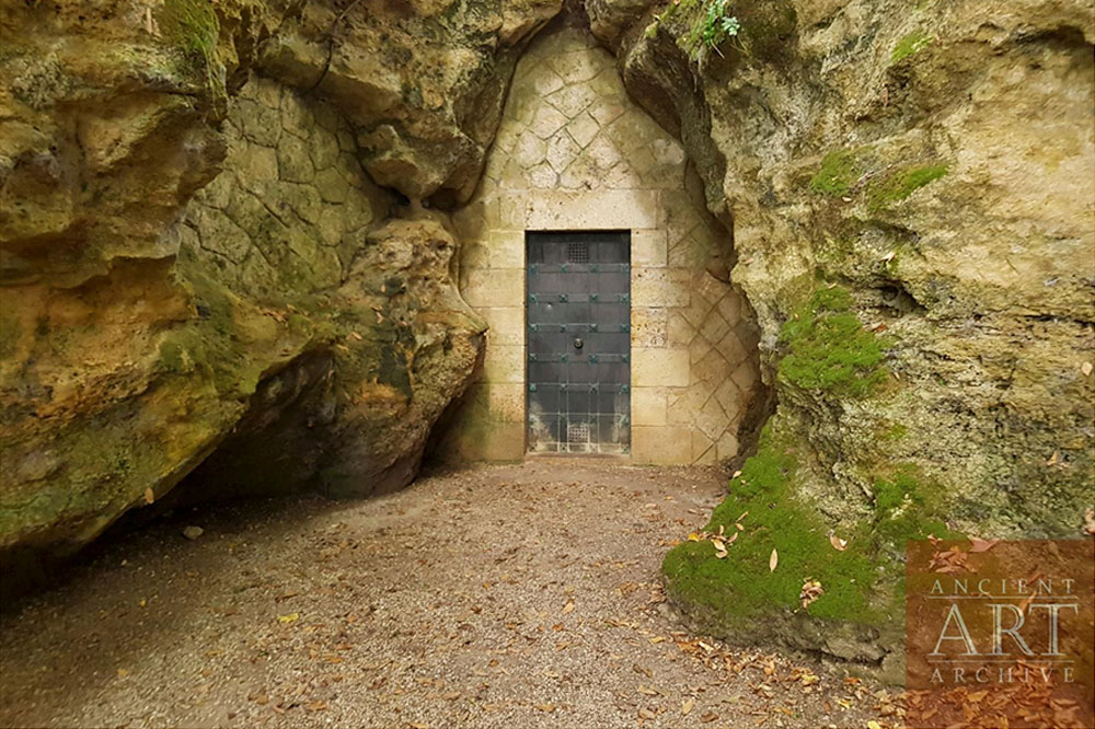 Grotte Pair-non-Pair, France