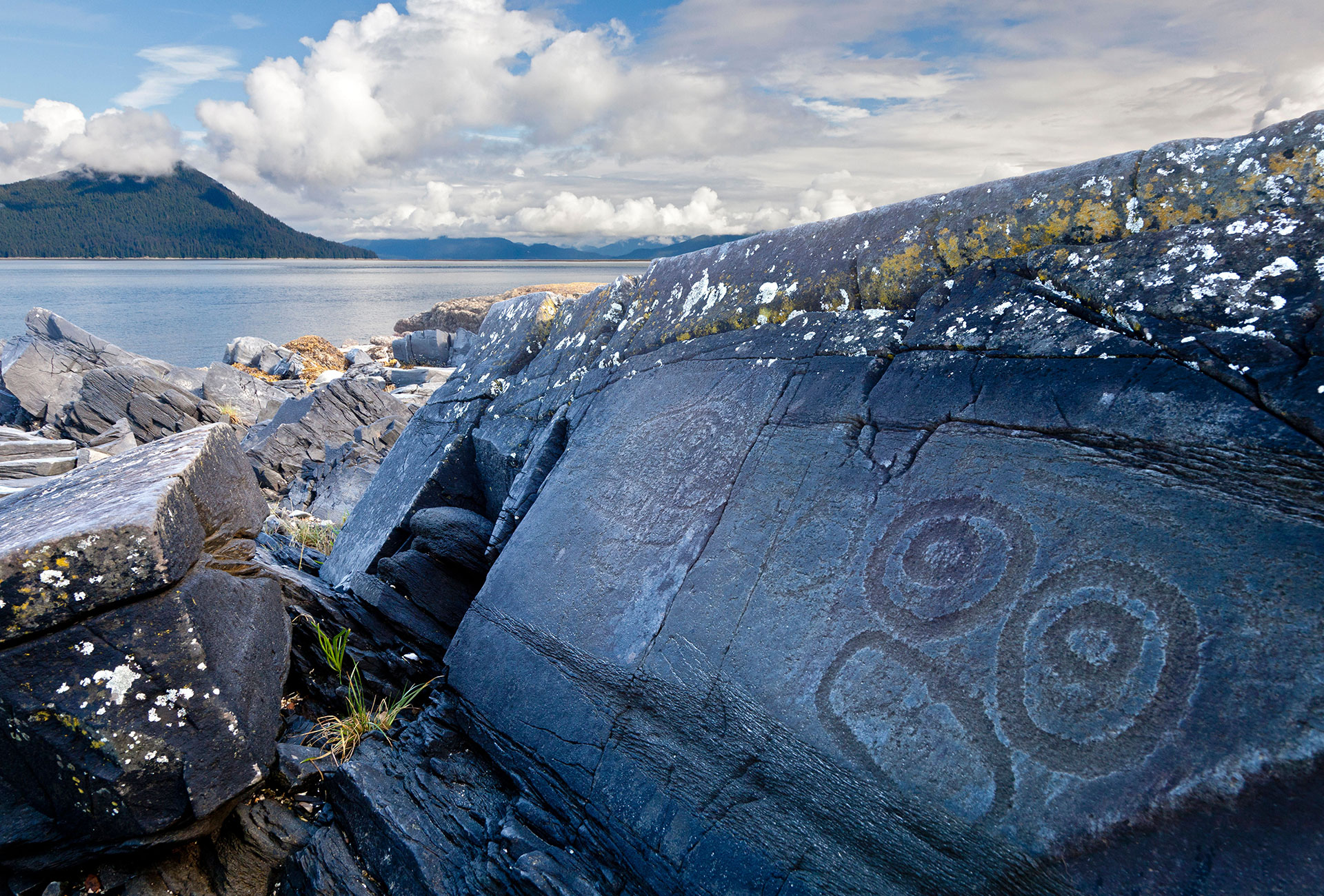 Petroglyph Beach State Historic Park, Alaska