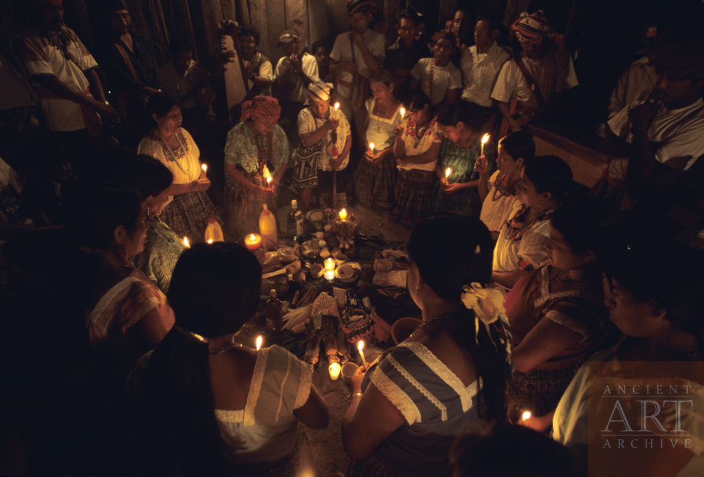 Maya ceremony in La Compuerta Guatemala