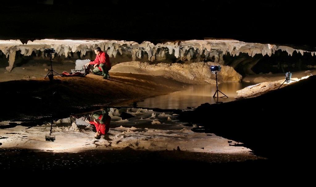 Stephen Alvarez works in an unnamed cave